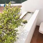 Lucia Garden Con Piscina Climatizada