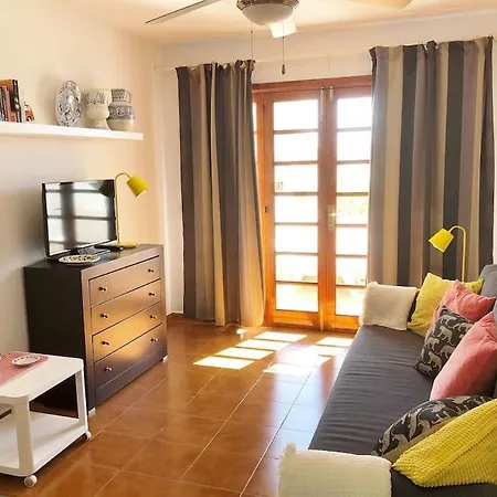 Lucia Garden Con Piscina Climatizada Апартаменты