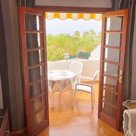 Lucia Garden Con Piscina Climatizada Апартаменты *